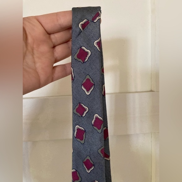 Charing Cross hand finished 100% silk tie made in USA RN 17899 - Picture 7 of 7